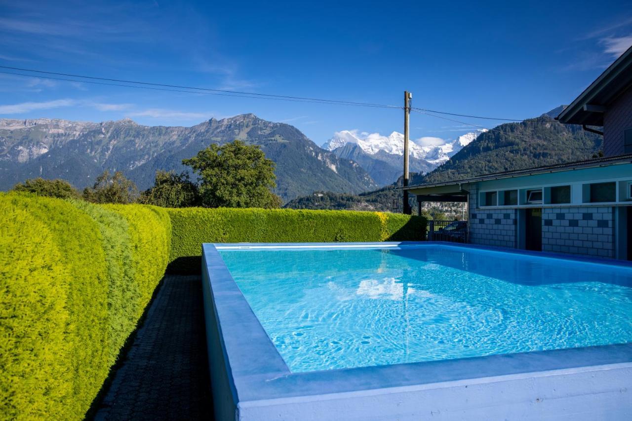 Lazy Rancho - Eiger - Moench - Jungfrau - Interlaken
