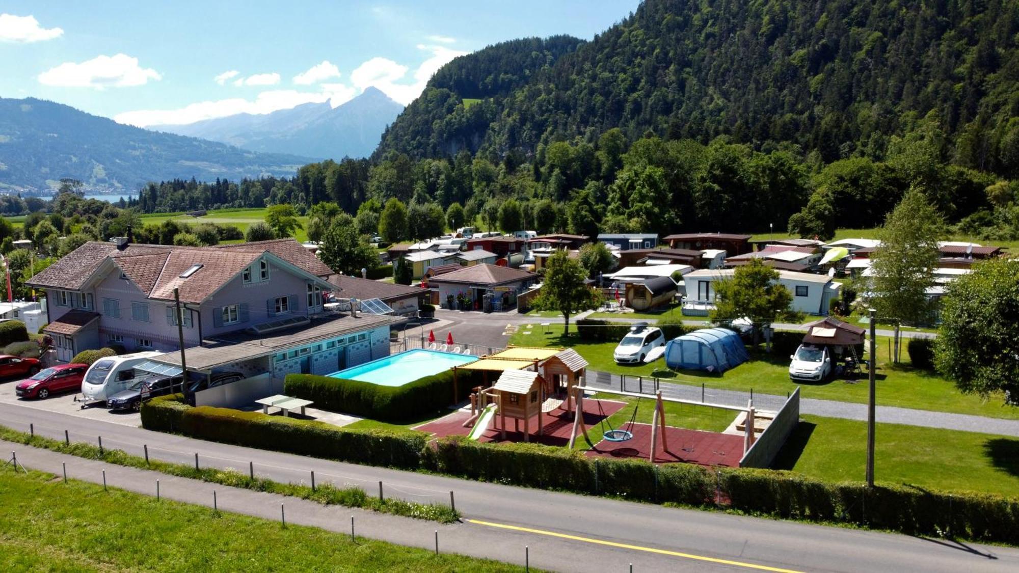 Campingplatz Lazy Rancho 4 Panorama Eiger-mönch-jungfrau Interlaken